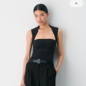 Aritzia Original Contour Flourish Top